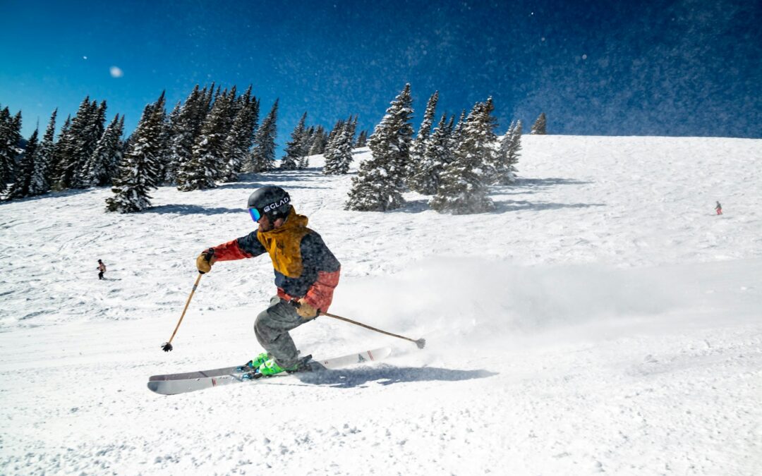 Jak uniknąć bólu nóg oraz kontuzji podczas jazdy na nartach i snowboardzie?